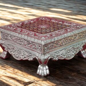 Aurumé Silver Kamal Chowki